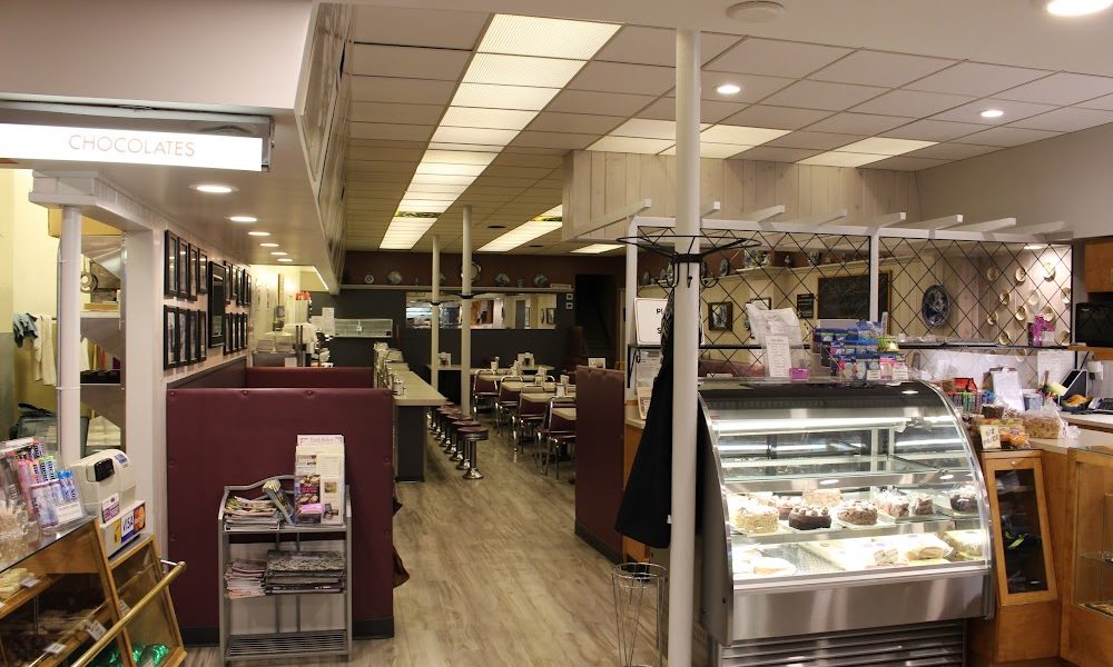 Dutch Bakery & Diner