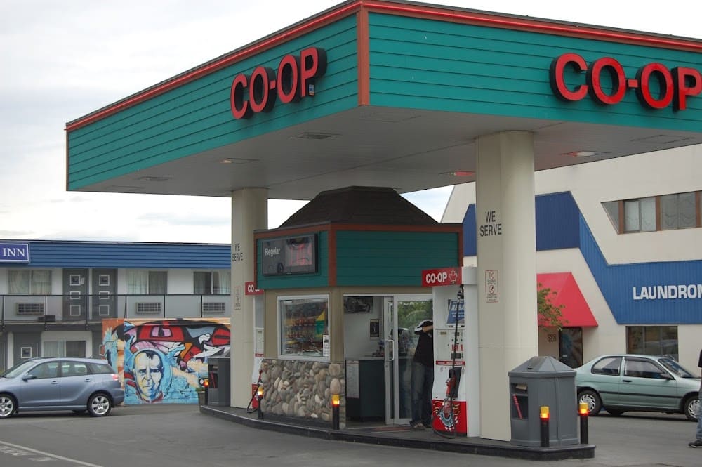 Peninsula Co-op Gas & Convenience Centre