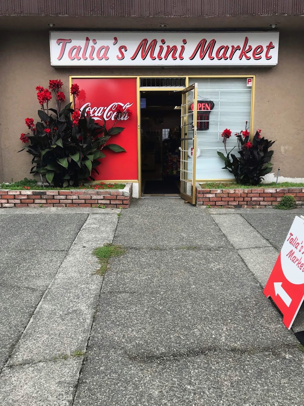 Talia’s Mini Market