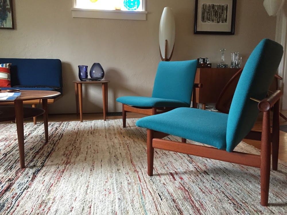 The Fabulous Find Mid-century Furnishings